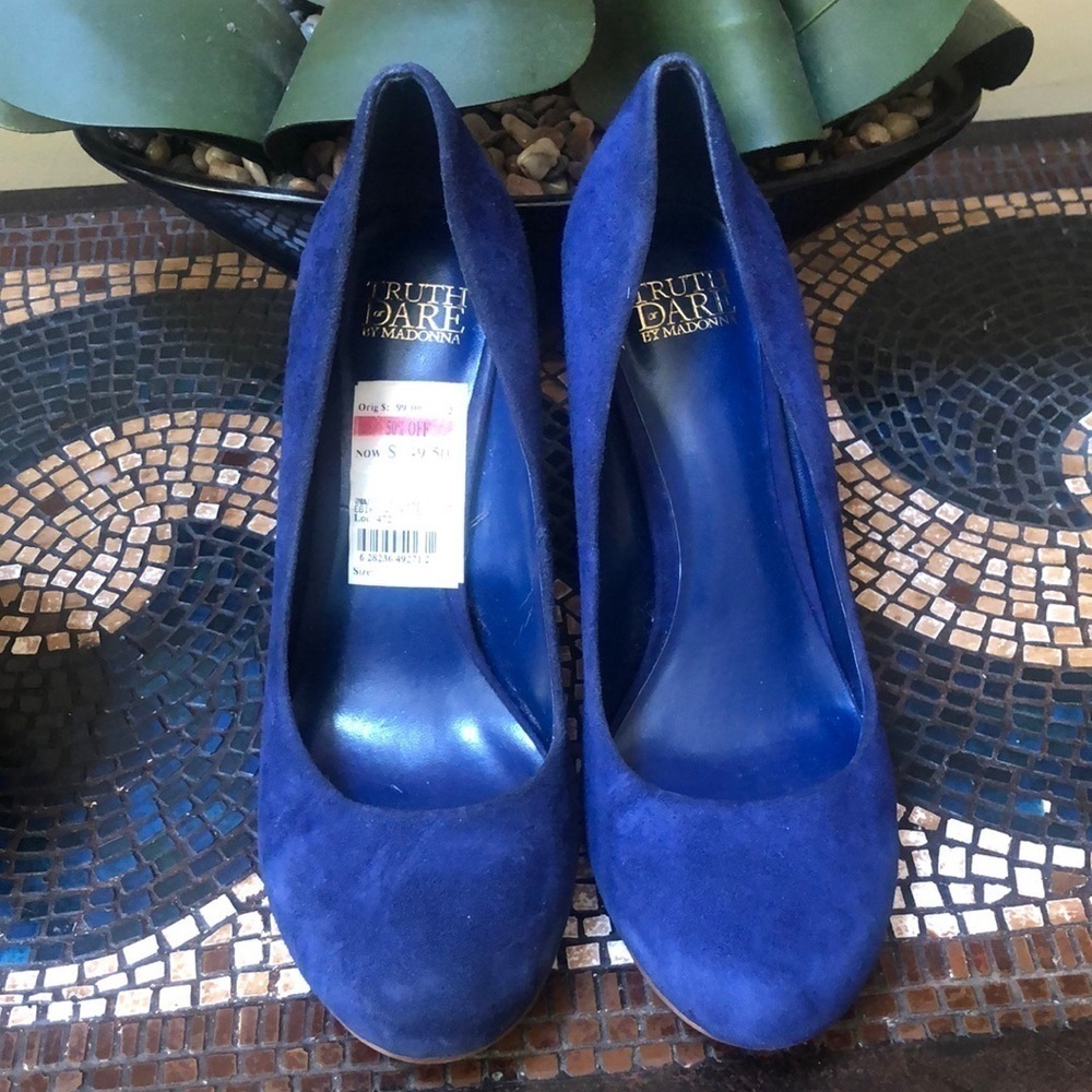 Madonna Truth or Dare Ebikona Cobalt Blue Suede Platform Round Toe Heel Pumps